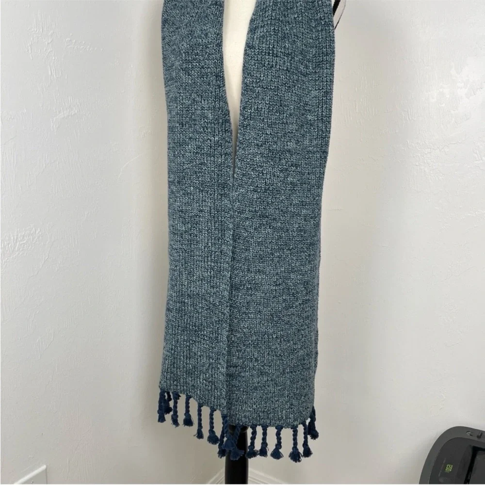 PACT, Knit Scarf Blue-Green w/Braided Tassels, Extra-Long, Excelt Cond, Size OS